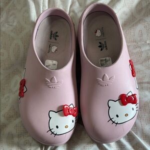 Adidas Hello Kitty Pink Clogs